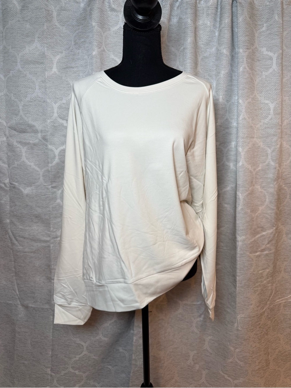Cozy Earth Women's Bamboo Crewneck Pullover